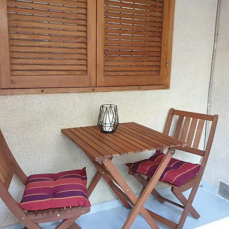 Apartment Lovely Apart 3 Minutes To The *
